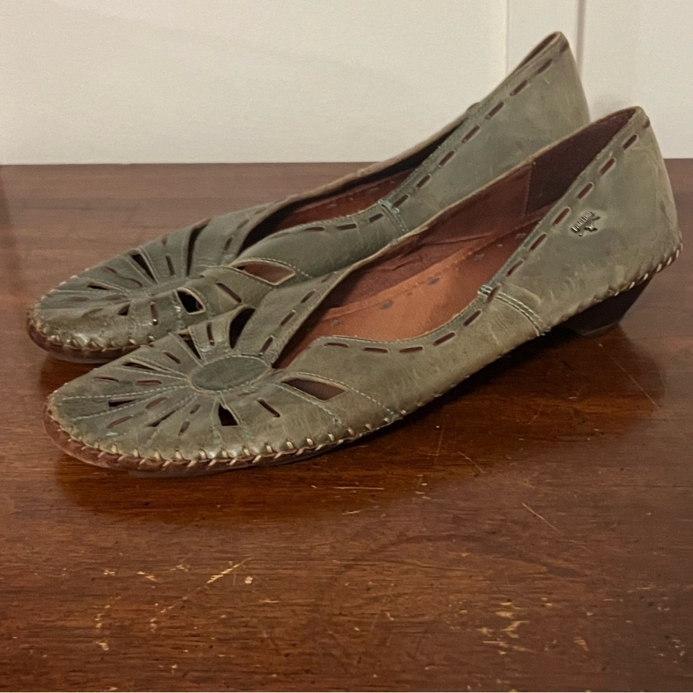 PIKOLINOS Olive Cutout Leather Flats size 42 (US 10) - Picture 2 of 13